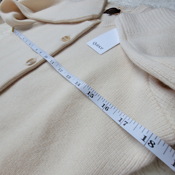 NWT Quince 100% Mongolian Cashmere Structured Cardigan, Ivory M ✨🤍 - Picture 6 of 9